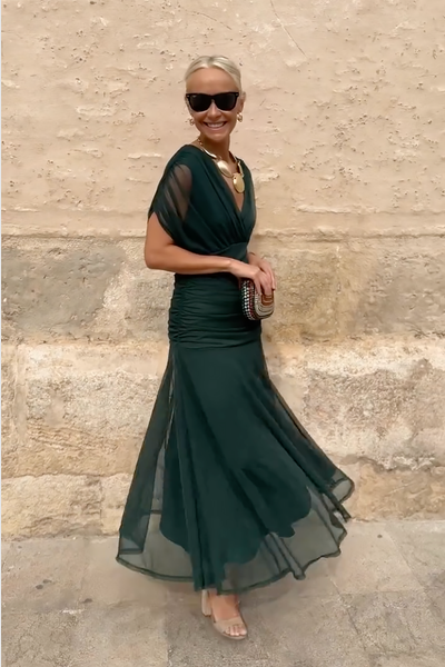 Amelia | Elegant V-neck Maxi Dress